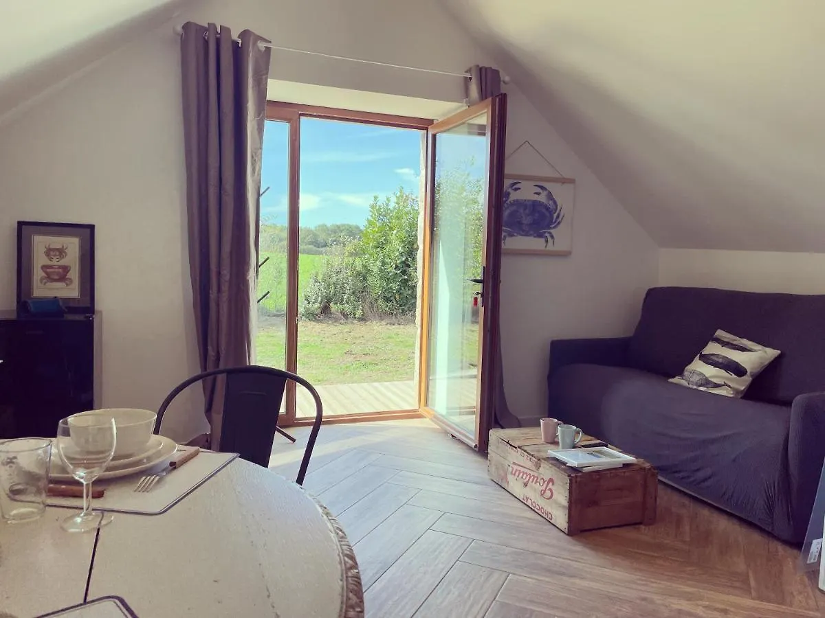 Gites D Izel2 Entre Terre Et Mer Pres D'Un Golf Ploemel Holiday home