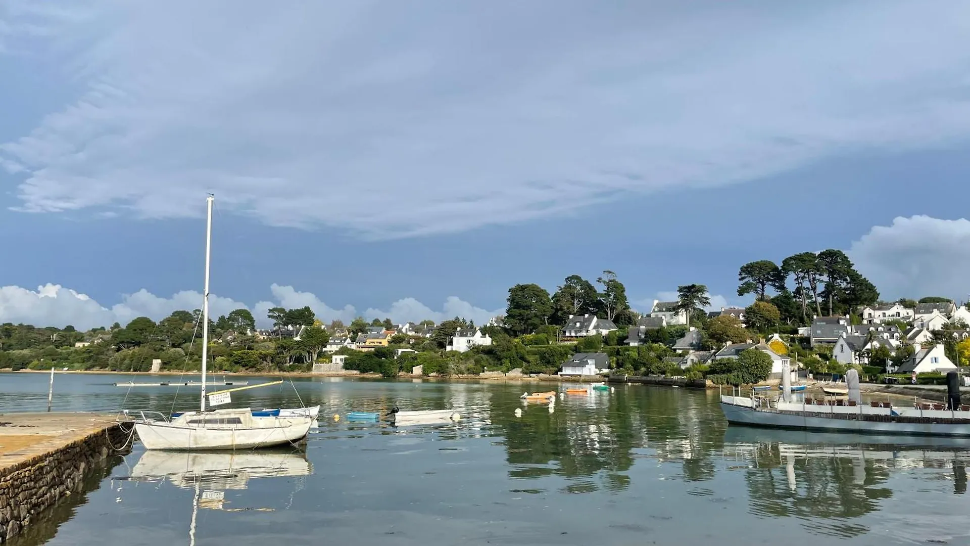 Gites D Izel2 Entre Terre Et Mer Pres D'Un Golf Ploemel
